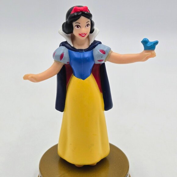 Snow White 2002 McDonald’s Walt Disney World 100 Years Of Magic 1937 Figurine To - Picture 4 of 9